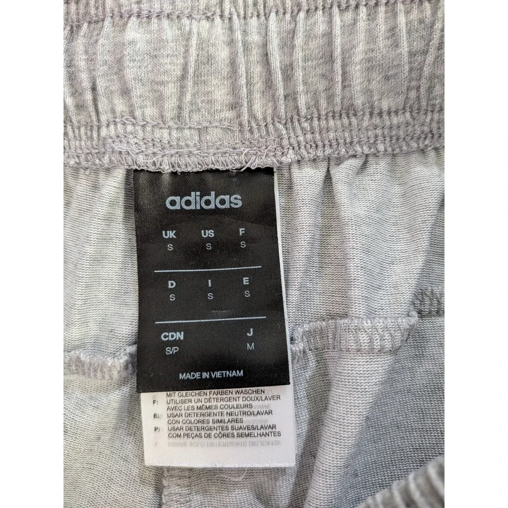 adidas essentials stripes